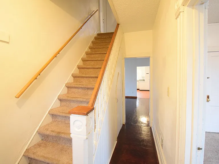 417 Pearl St — Photo 7