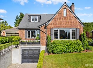 2846 42nd Ave W, Seattle, WA 98199