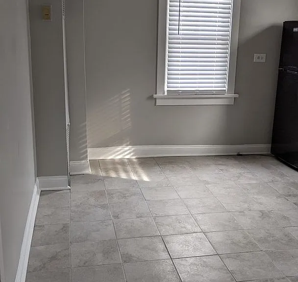 2507 N Lotus Ave — Photo 4