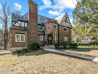 5 Old Brook Dr, Worcester, MA, 01609