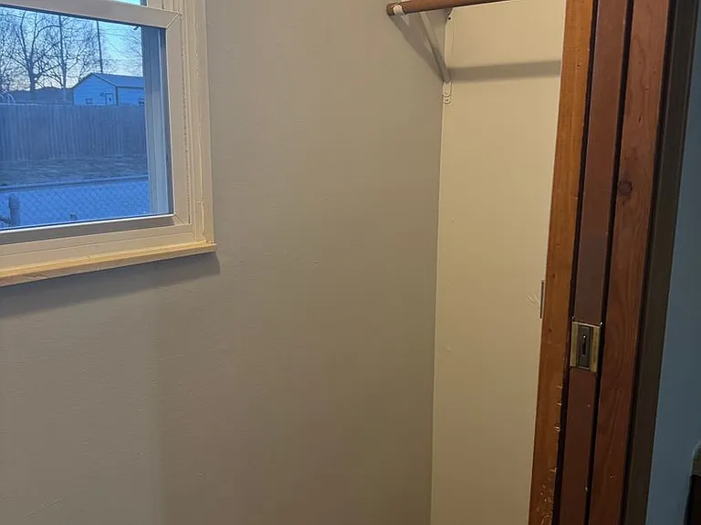 2762 W Roxbury St — Photo 18