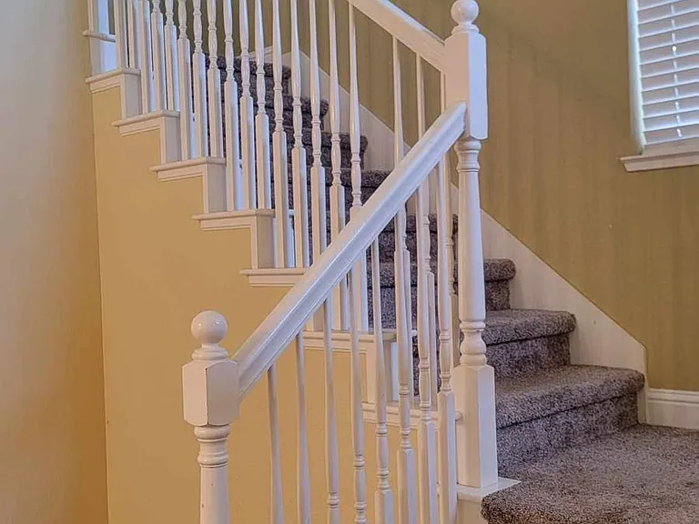 Carpeted stairs for maximum comfort, very soft on bare feet