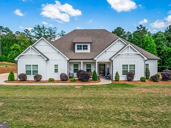 44 Paige Ct, Newnan, GA 30263