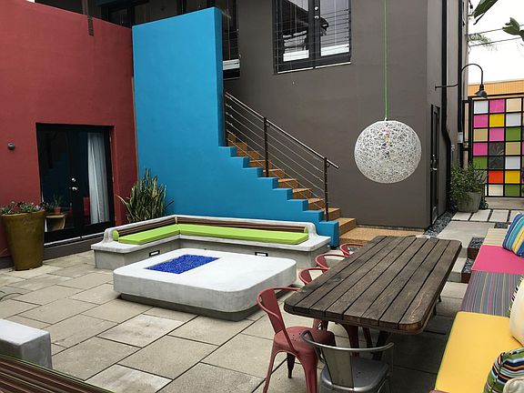 Shared courtyard/outdoor living room