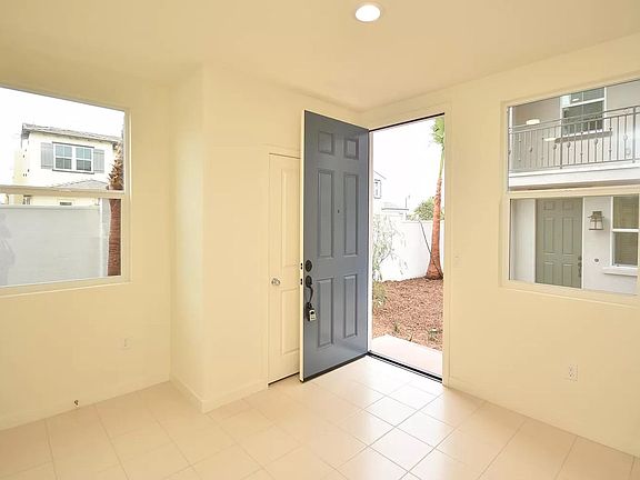 4th image of 4246 Mission Ranch Way