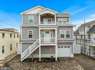 106 W 26th St, Ship Bottom, NJ