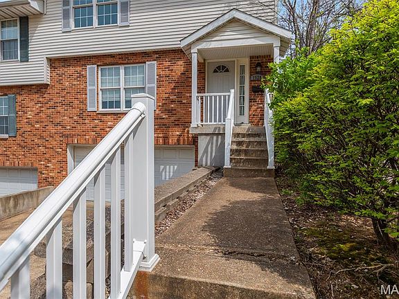 2nd image of 1528 Prather Ave