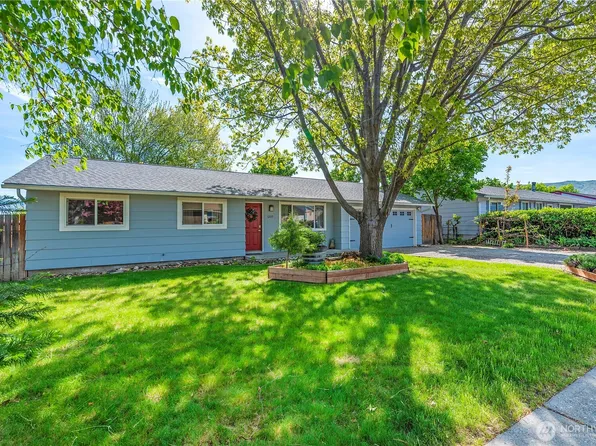 1205 Malaga Avenue, Wenatchee, WA 98801