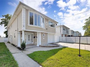 240-24 149th Ave, Rosedale, NY 11422