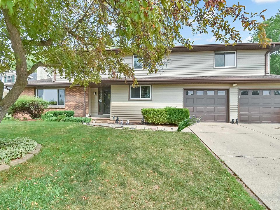 541 Alpine Dr, Green Bay, WI 54302 Zillow