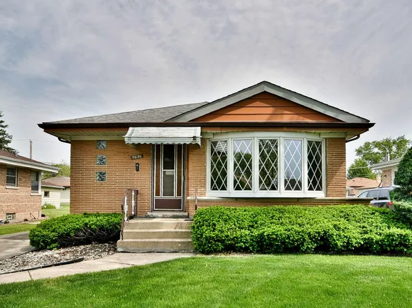 7036 W Cleveland St, Niles, IL 60714