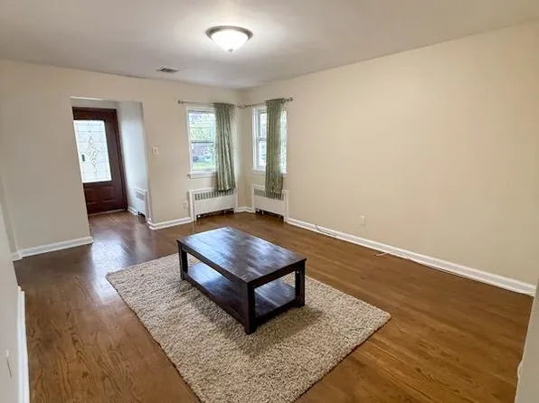 223 Day Avenue image 3 of 30