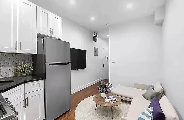 Rented by Corcoran | media 3