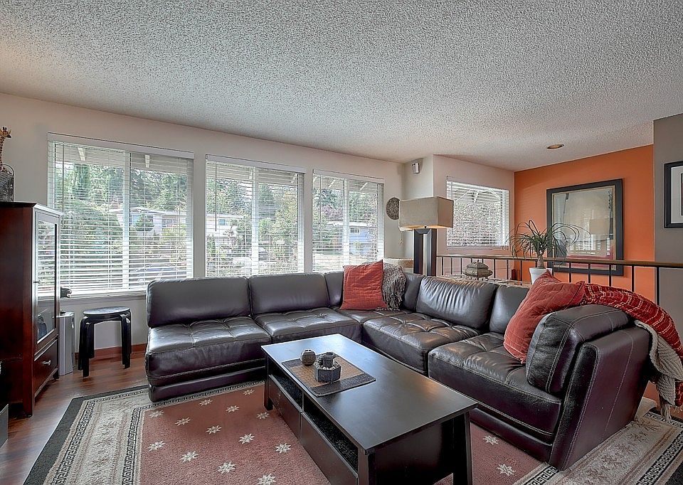 1st image of 6818 NE 160th St