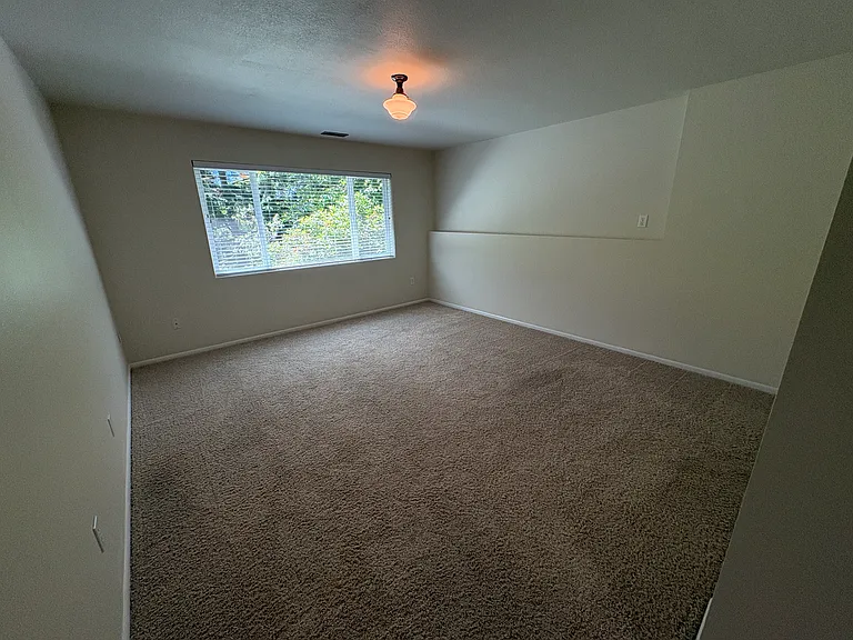 3531 Indian Hills Dr — Photo 31