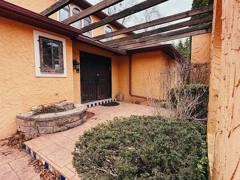 1317 Mettler Rd — Photo 10