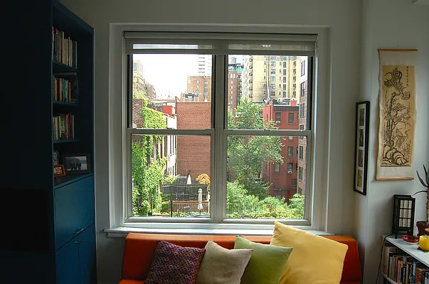 Sold by Sotheby's International Realty | media 19