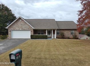 1254 Chesty Puller Cir, Maryville, TN 37803