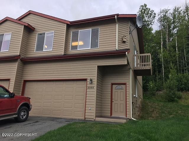 1st image of 8955 Birch Park Cir