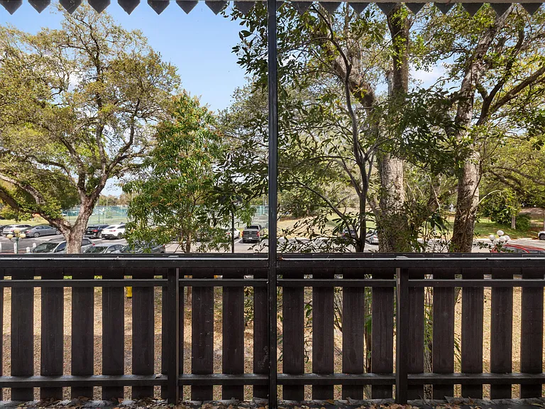 3710 Inverrary Dr #2G — Photo 31