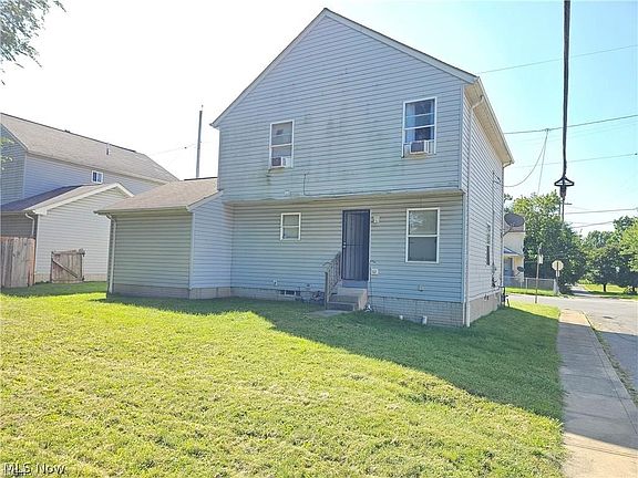 4th image of 9501 Gaylord Ave