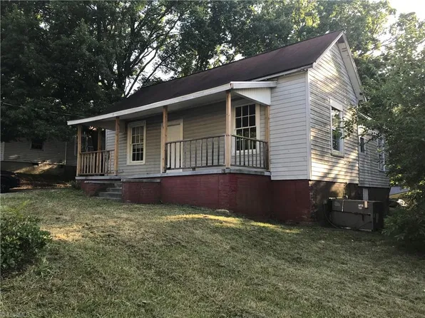 468 Elmira St, Burlington, NC 27217