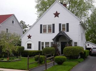 2020 Maiden Ln, Springfield, OH 45504