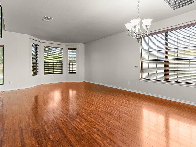 2802 Scottsdale Dr — Photo 21