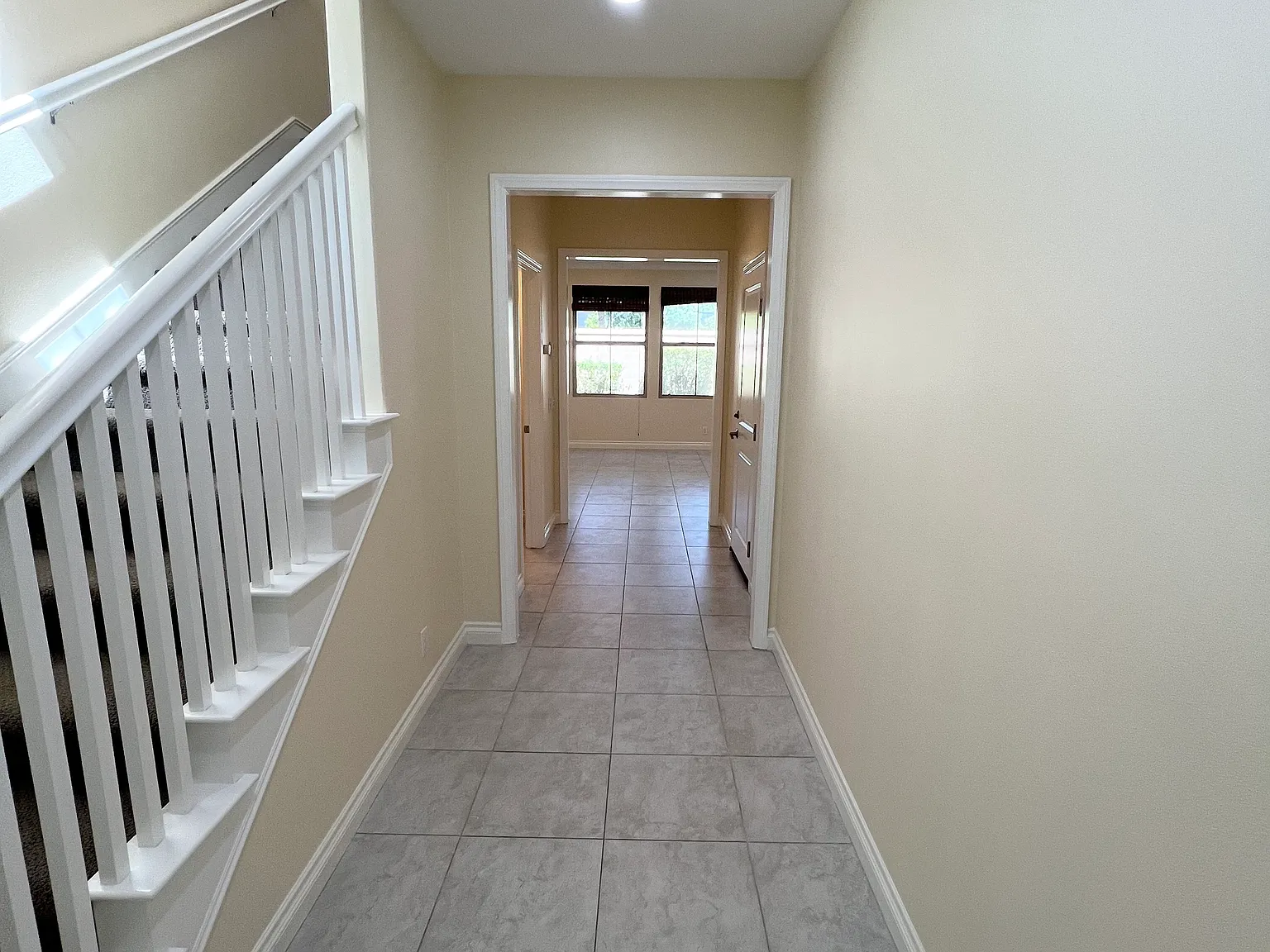 3 bed, 1654 sqft, $4,300 — Photo 3