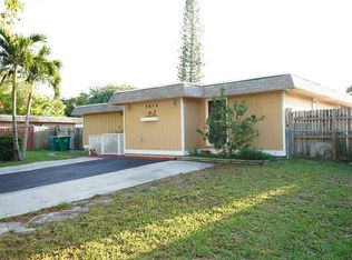7813 NW 73rd Ave, Tamarac, FL 33321