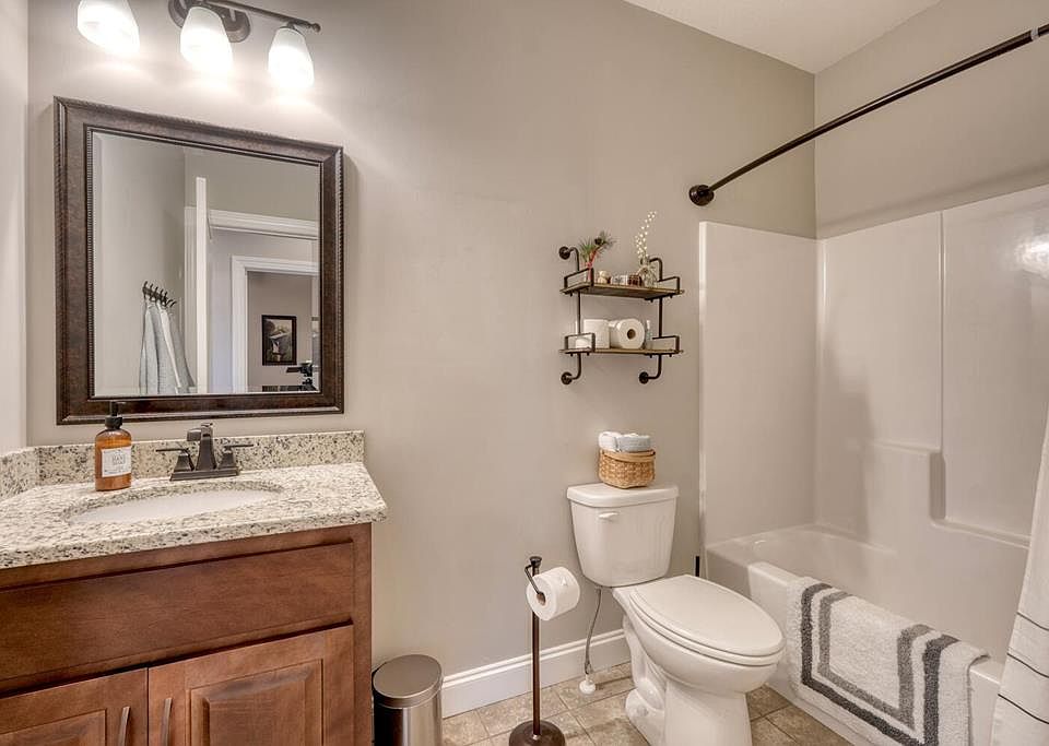 31st image of 1309 Ridge Pointe Way