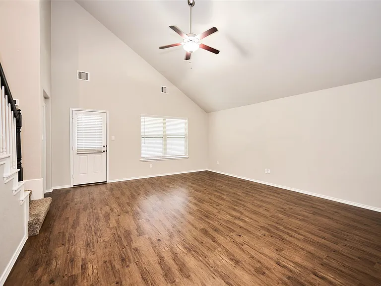 13918 Nicolet Arbor Ln — Photo 4