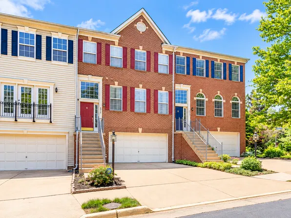 5313 Jesmond St, Alexandria, VA 22315