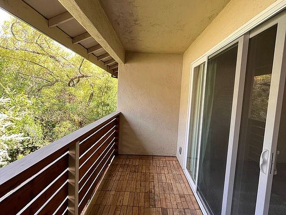 3rd image of 831 University Ave #843