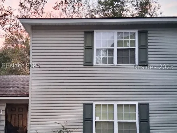 50 Marshland Rd APT 29, Hilton Head Island, SC 29926