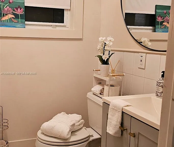 131 Zamora Ave #2 — Photo 9