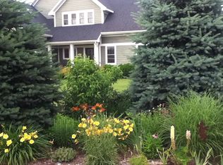 13012 Acacia Dr, Grand Haven, MI 49417