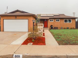 609 W Donner Ave, Clovis, CA 93612