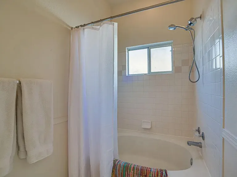 Augusta Hills Dr NE — Photo 11