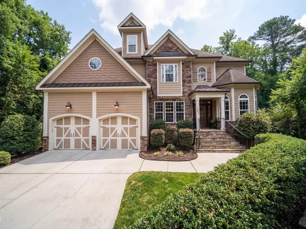 3353 Cheswick Dr, Raleigh, NC 27609