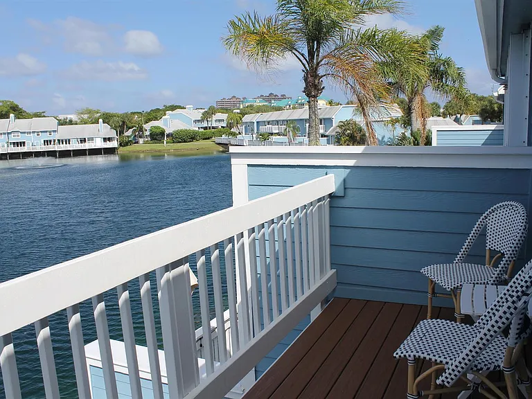 1120 Ocean Dunes Cir — Photo 32