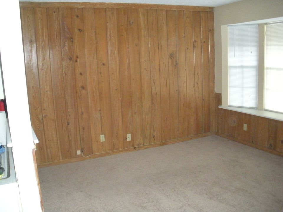 Building Photo 3