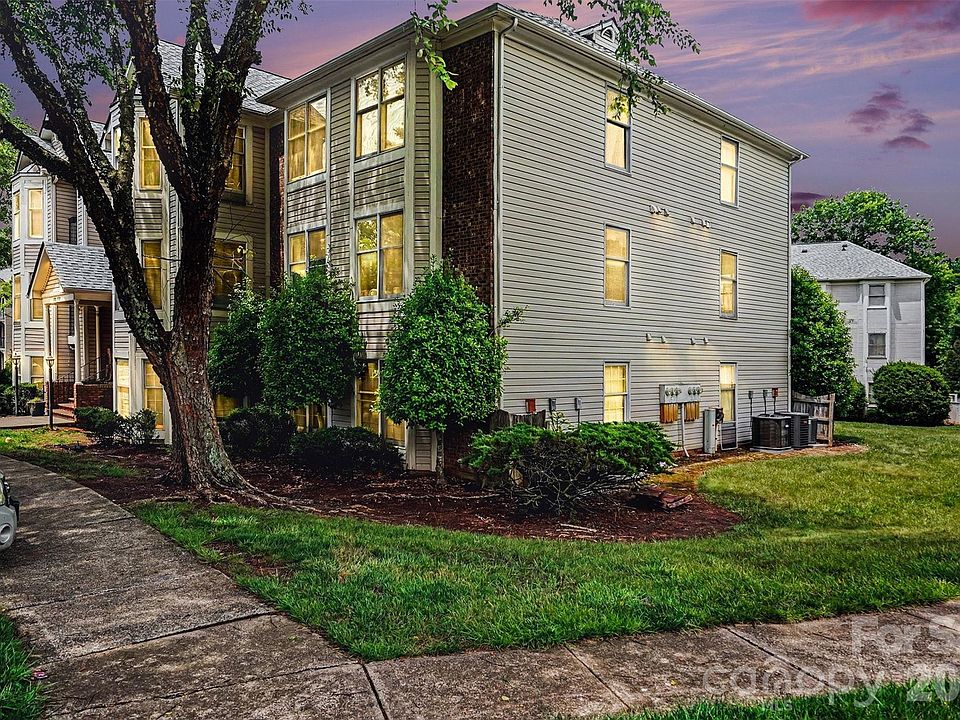 1st image of 6223 Rosecroft Dr #3