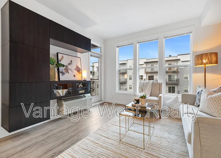 1775 Chapman Pl #Penthouse 12 — Photo 6