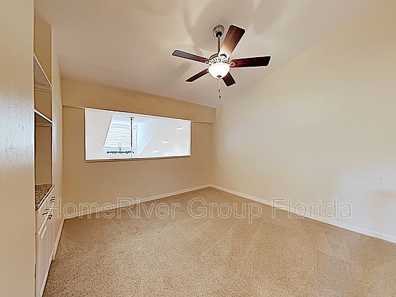 5th image of 13121 Whitehaven Ln APT 171