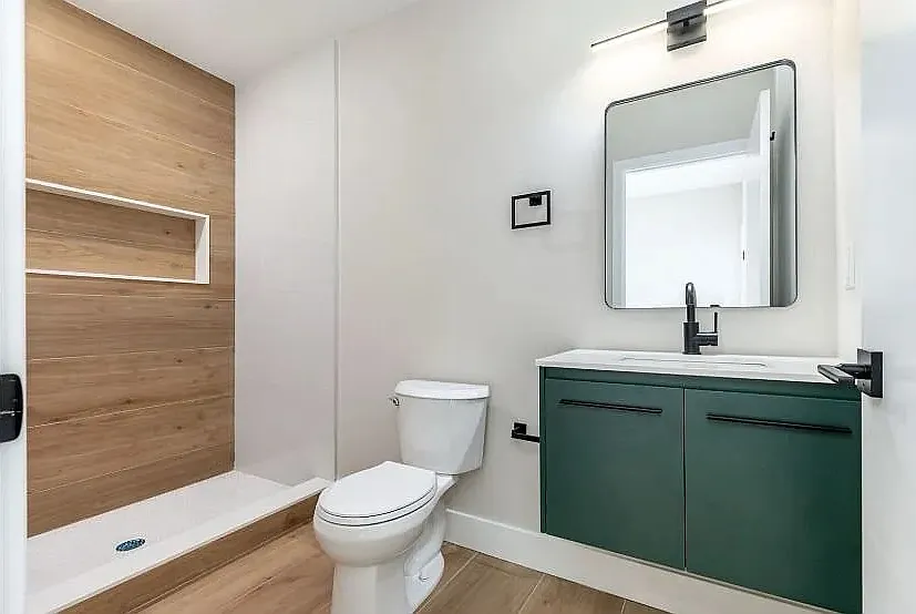 2 bed, $2,200 — Photo 4