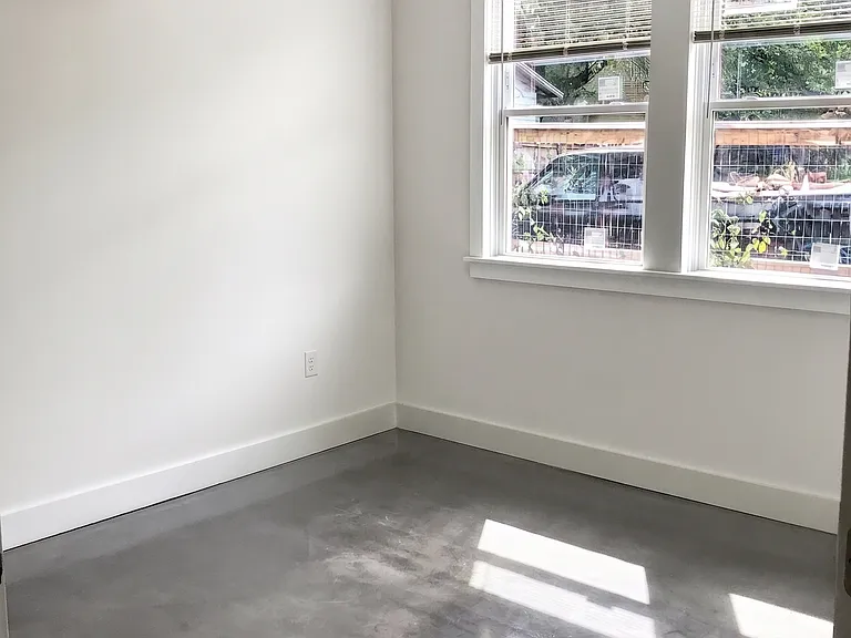 1115 Nolan St #2-2100 — Photo 8