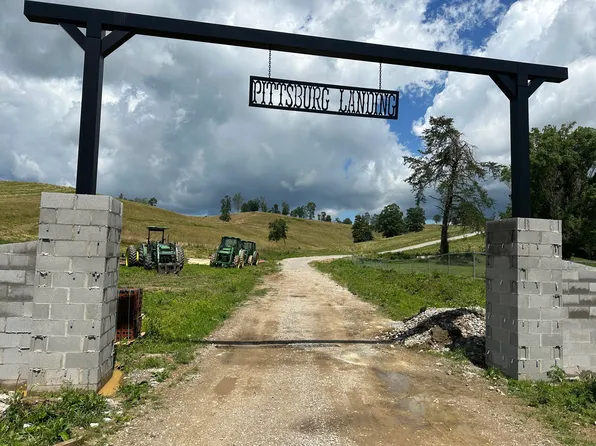 TRACT Two Pittsburg Landing Rd, London, KY 40741
