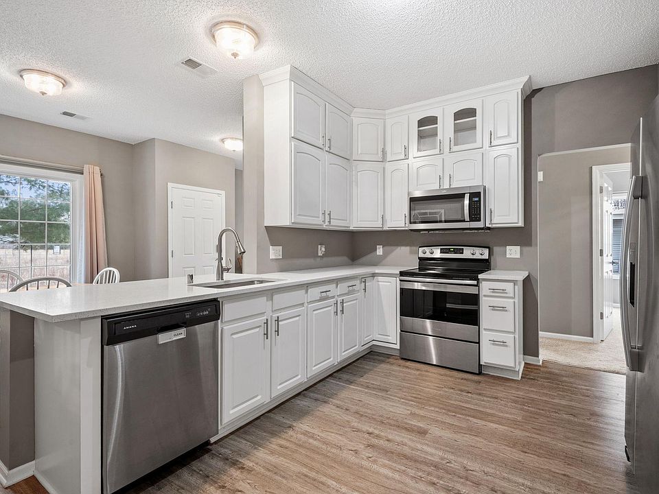 1st image of 6886 139th Ln NW Unit 8