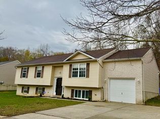 7037 Heather Dr, Bryans Road, MD 20616